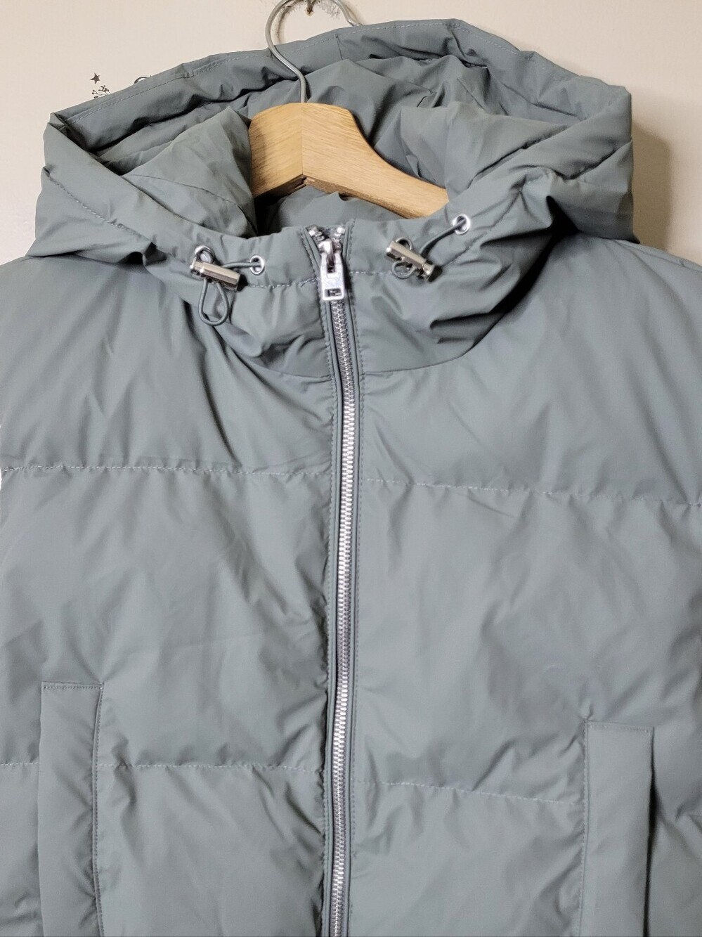 Love Tree Cropped Puffer Vest NWT - Picture 3 of 8